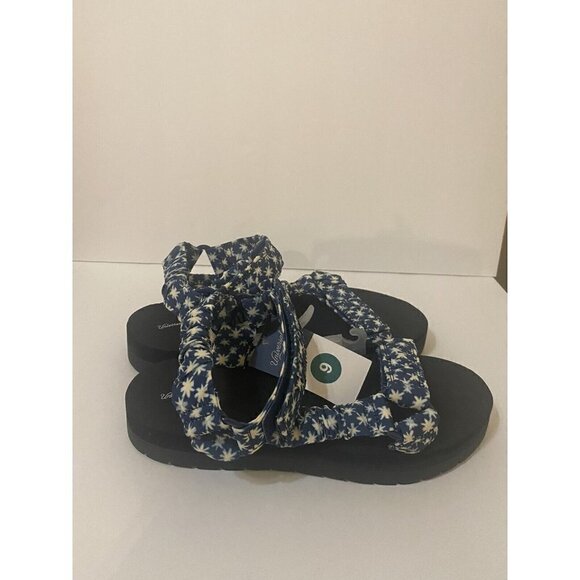 Women's Floris Platform Sport Sandals Universal Thread™ Blue Size 9 New - Picture 3 of 5